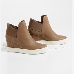 Maurice’s Tia Tan Wedge Ankle Boots
